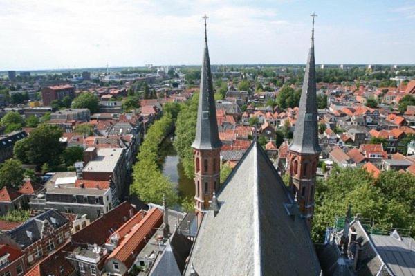 Guesthouse De Utrechtsche Dom Гауда Екстер'єр фото